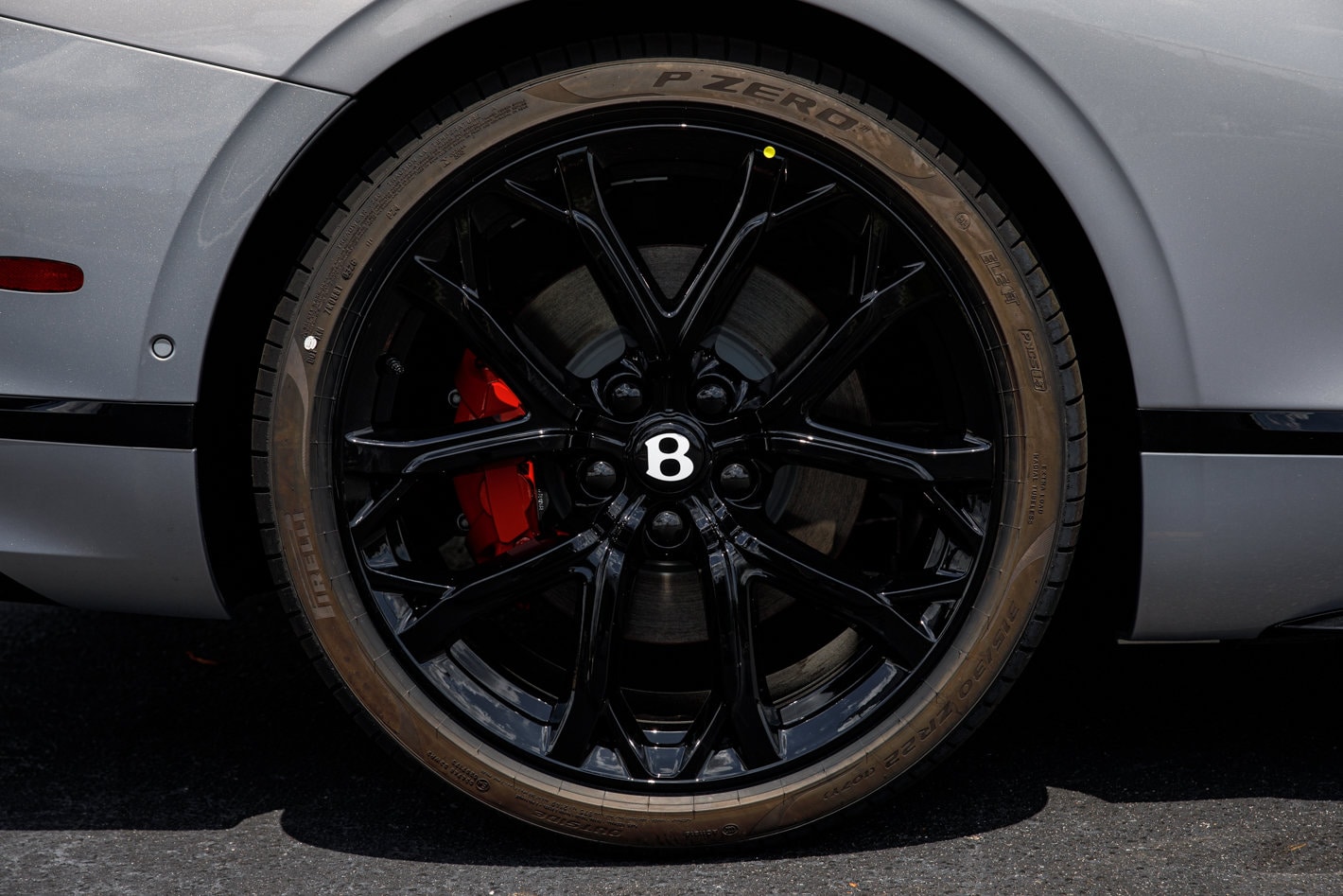 2026 Bentley Continental GT - Photo 20