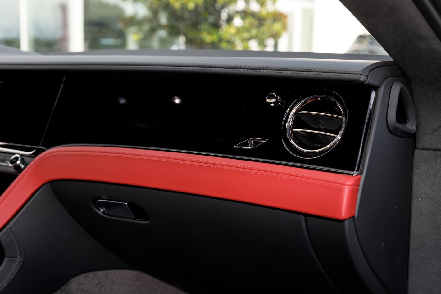 2026 Bentley Continental GT - Photo 36