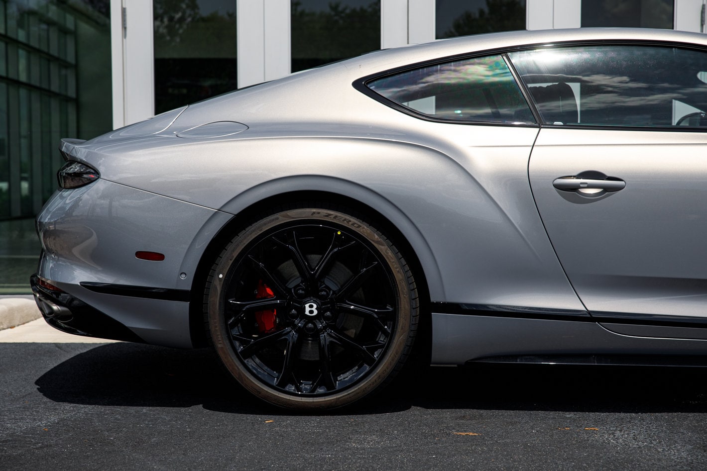 2026 Bentley Continental GT - Photo 19