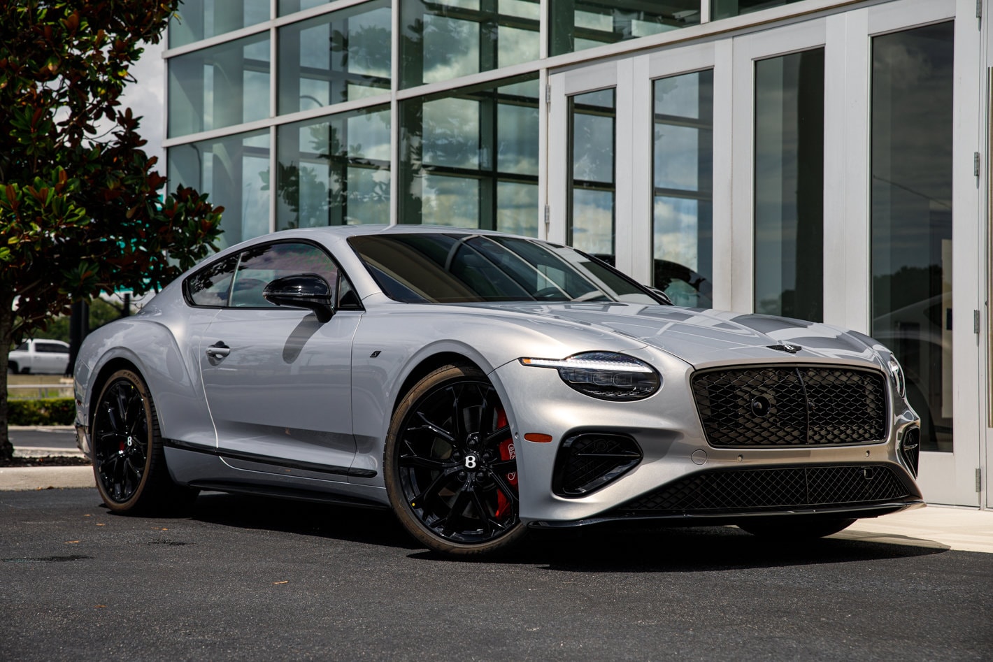 2026 Bentley Continental GT - Photo 23