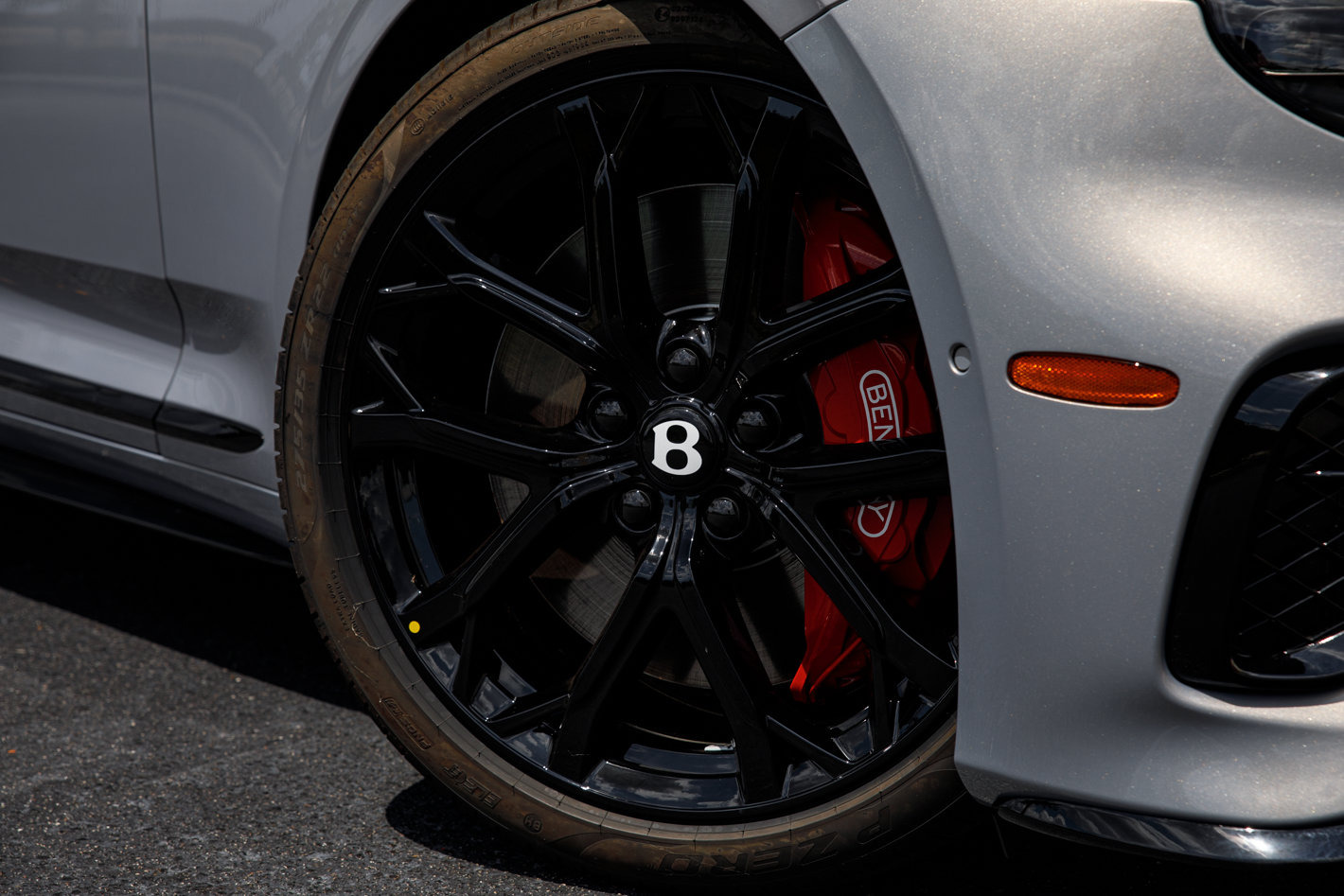 2026 Bentley Continental GT - Photo 24