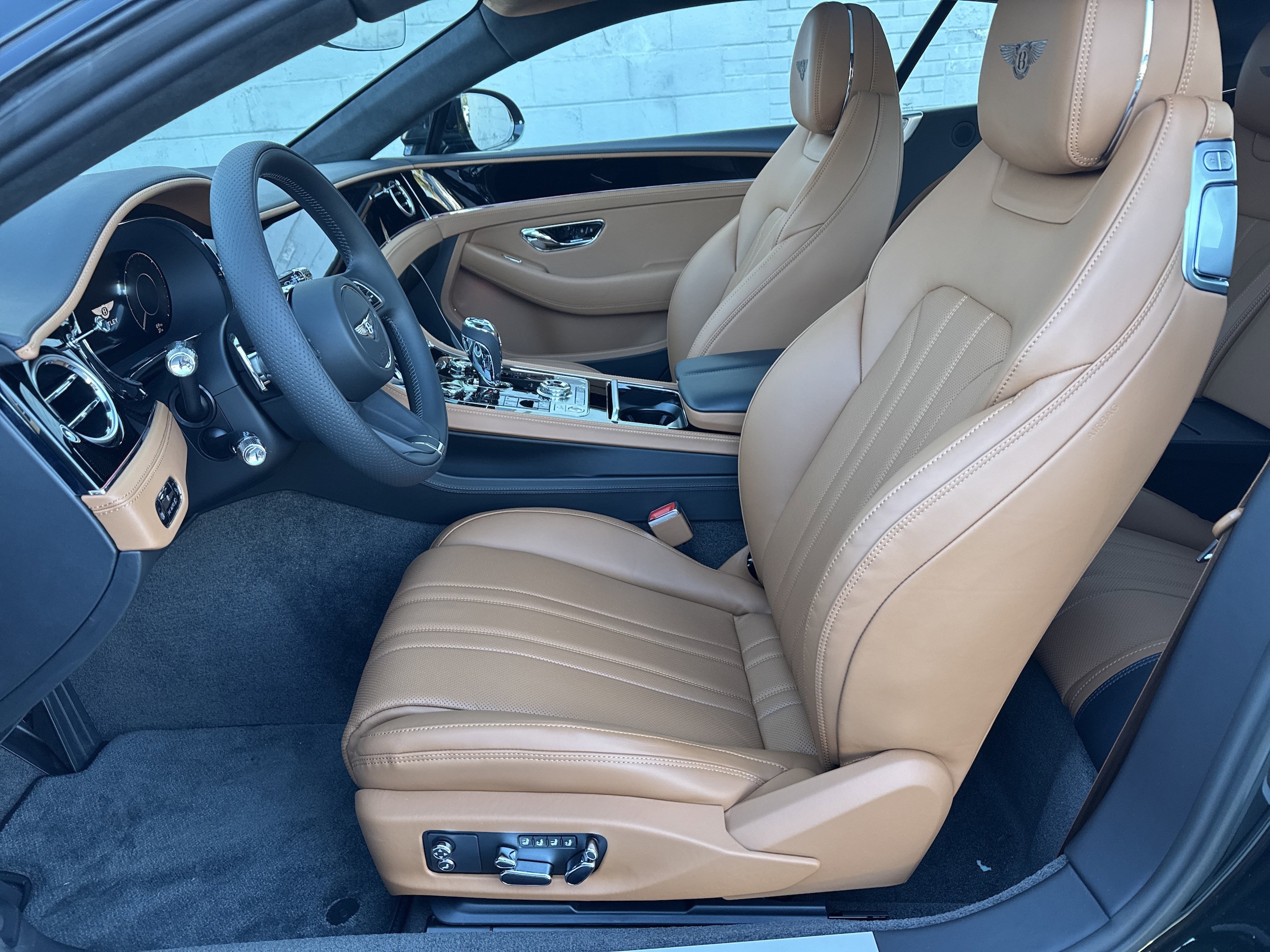 2026 Bentley Continental GT Base - Photo 15