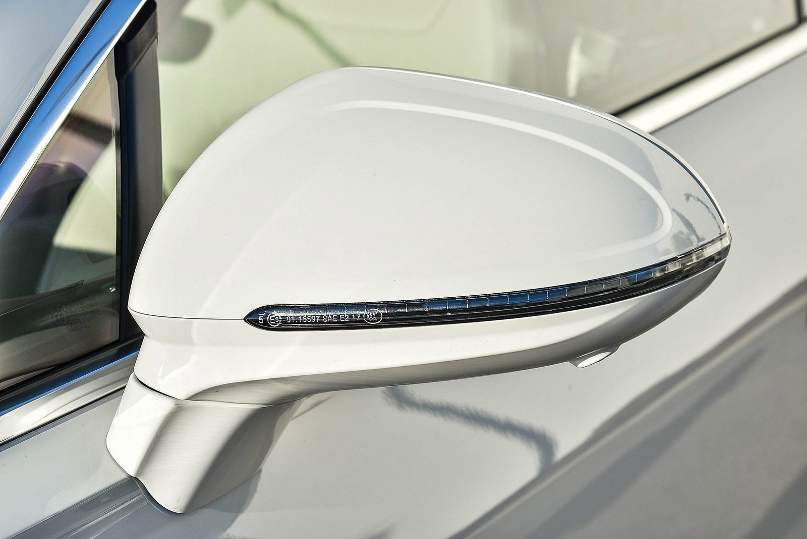 2026 Bentley Continental GT - Photo 14