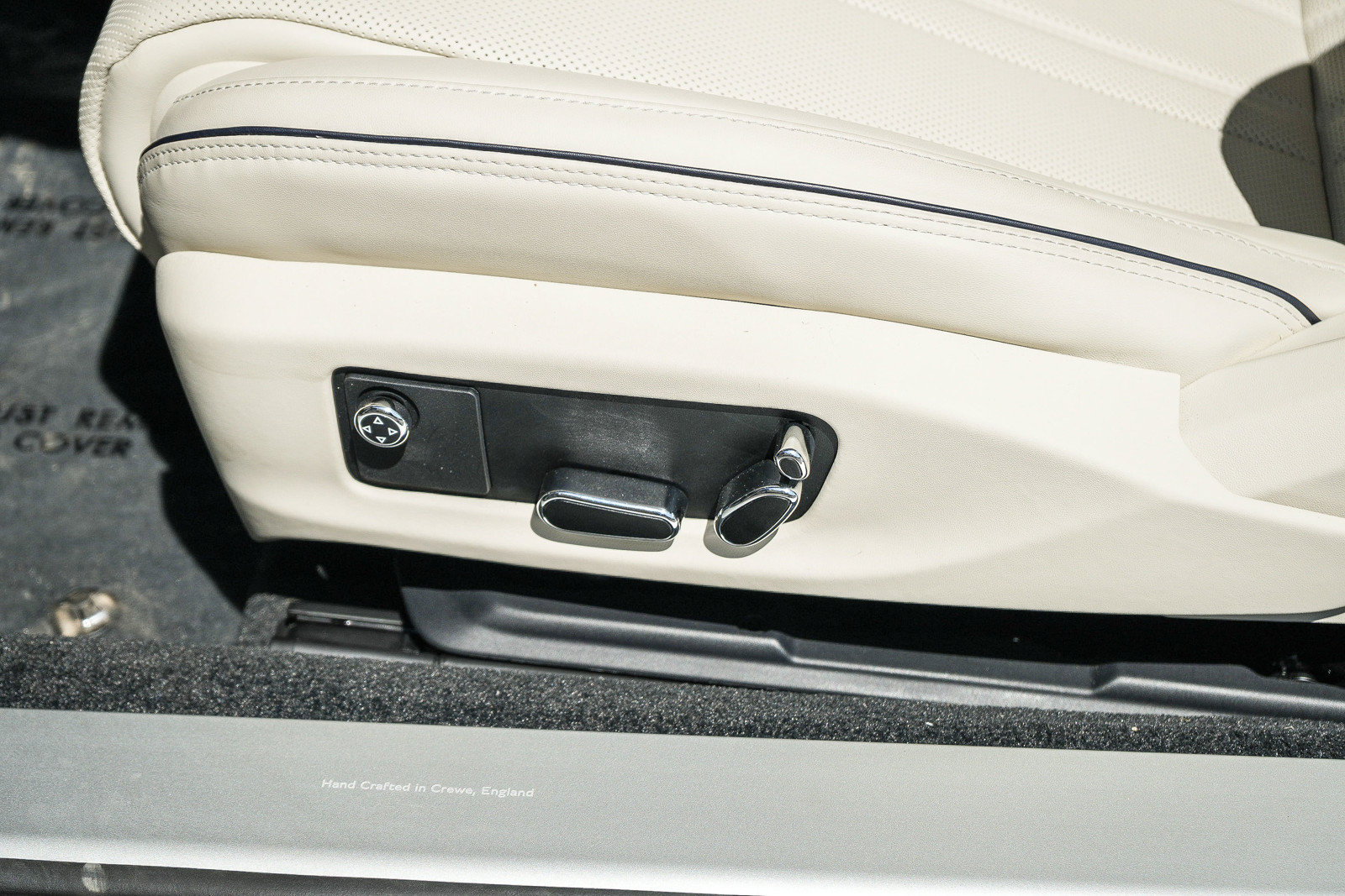 2026 Bentley Continental GT - Photo 22