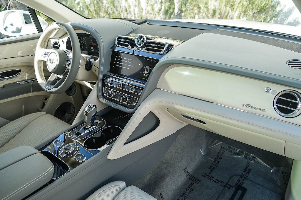 New 2027 Bentley Bentayga Azure V8