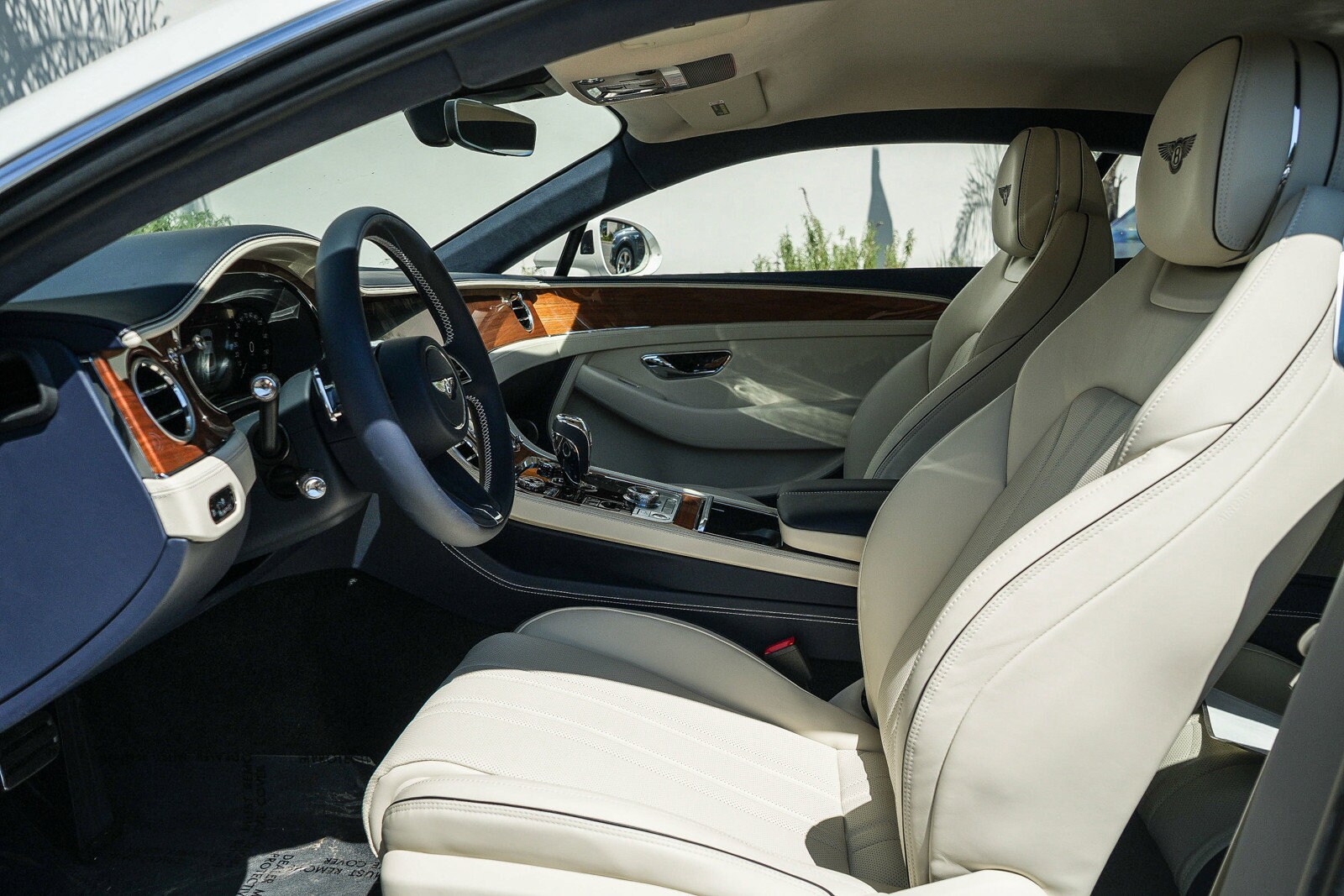 2026 Bentley Continental GT - Photo 18