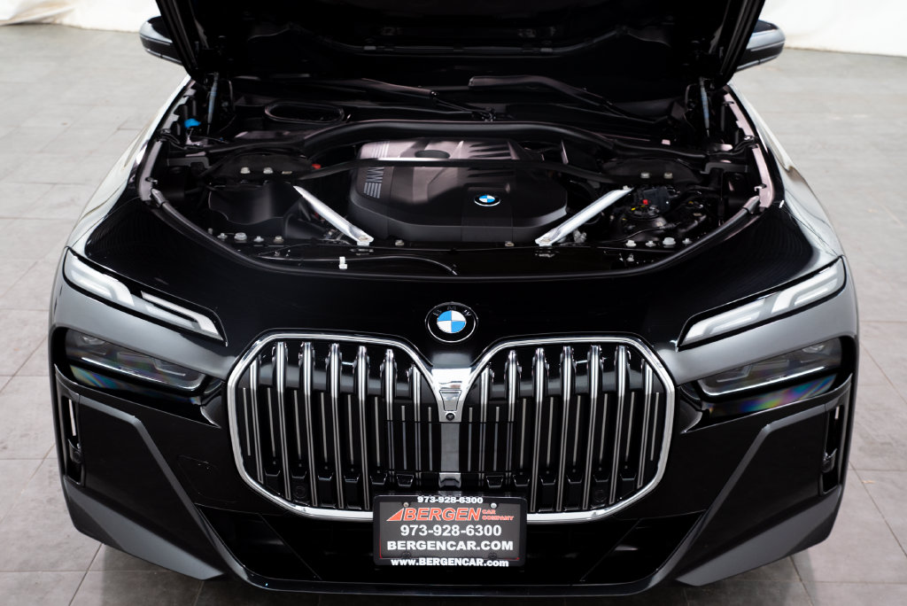 Used 2025 BMW 7 Series 740i Sedan