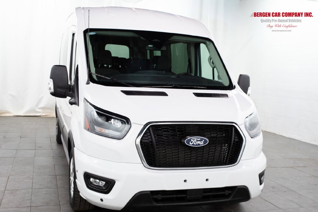 Used 2026 Ford Transit-350 XLT Wagon Medium Roof Van