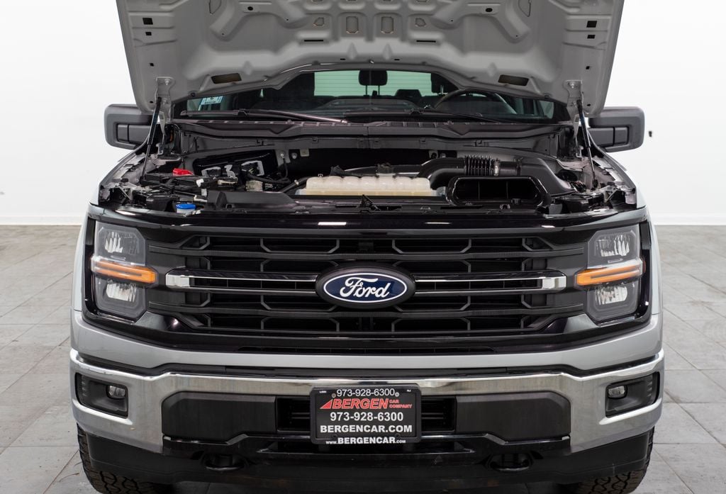 Used 2025 Ford F-150 XLT Truck SuperCrew Cab