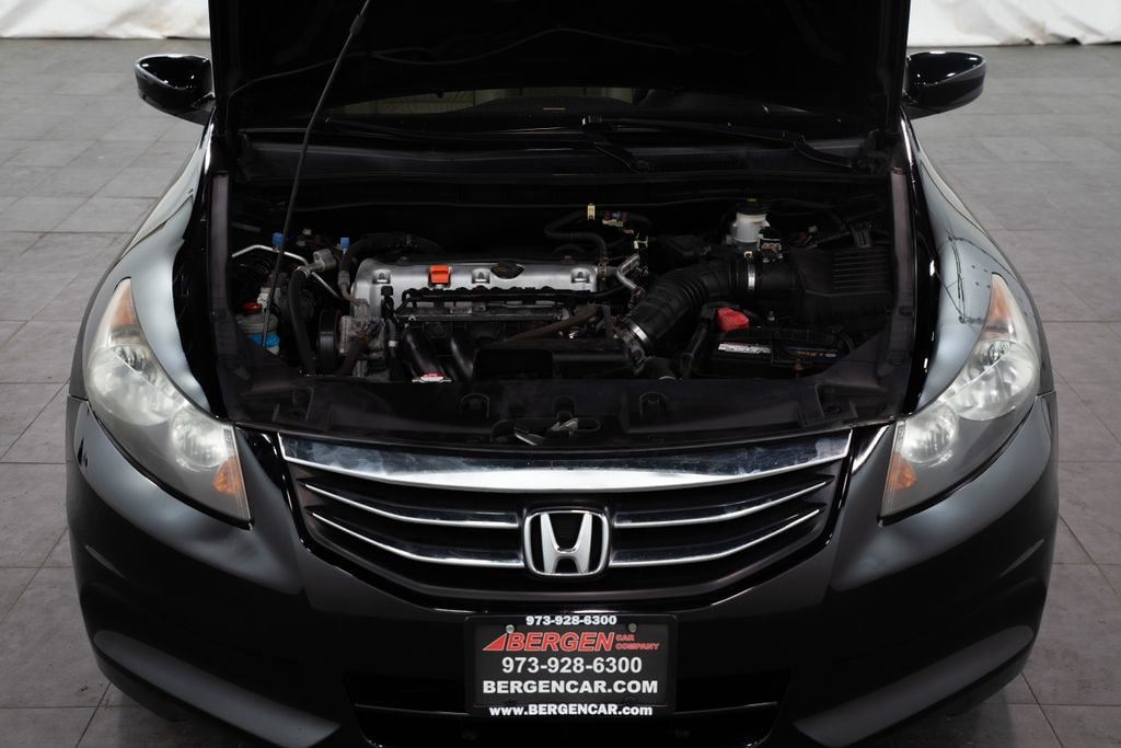 Used 2011 Honda Accord SE Sedan