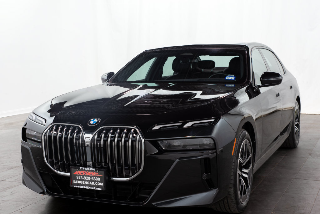 Used 2025 BMW 7 Series 740i Sedan