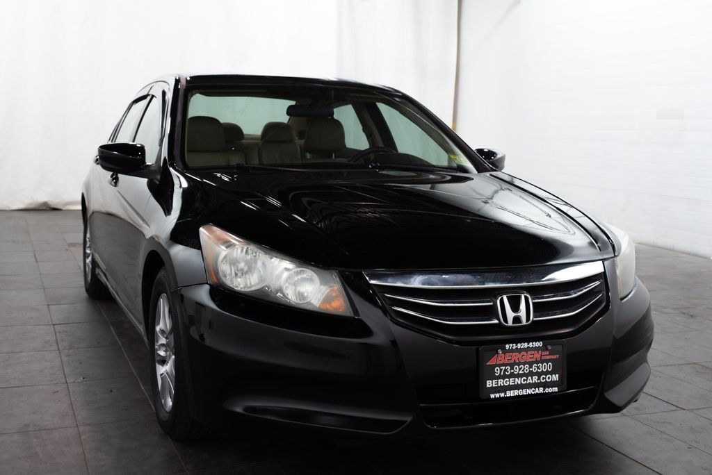 Used 2011 Honda Accord SE Sedan