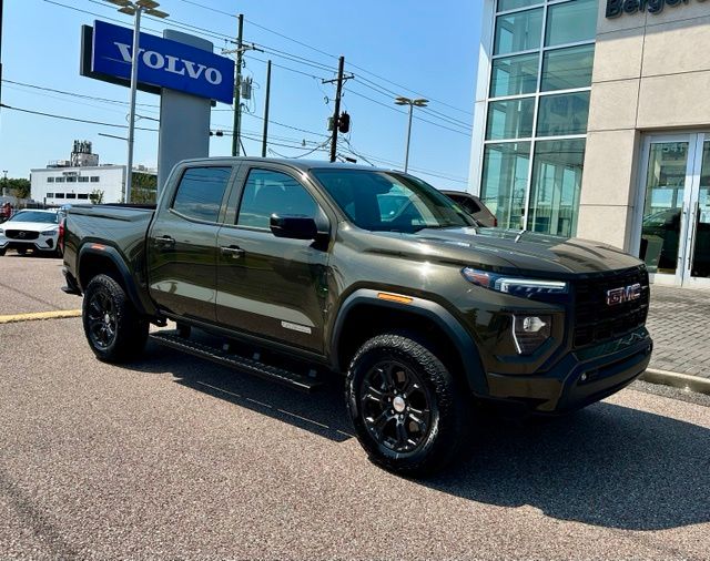 2023 GMC Canyon