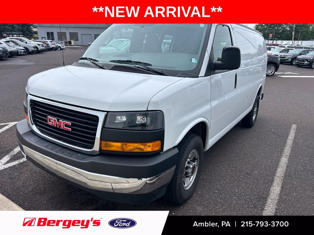 2024 GMC Savana Cargo Work Van