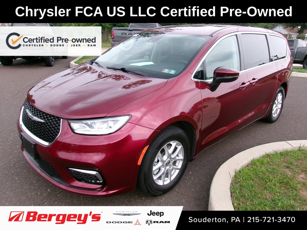 2023 Chrysler Pacifica Touring L