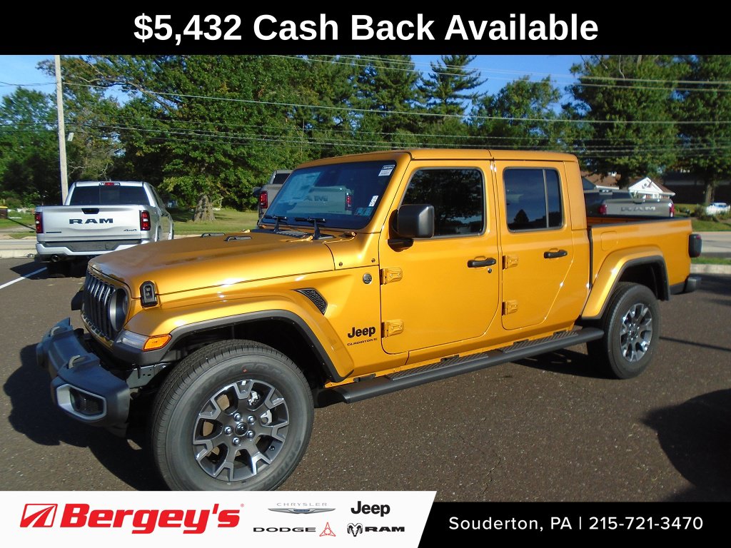 2026 Jeep Gladiator Sahara Pickup