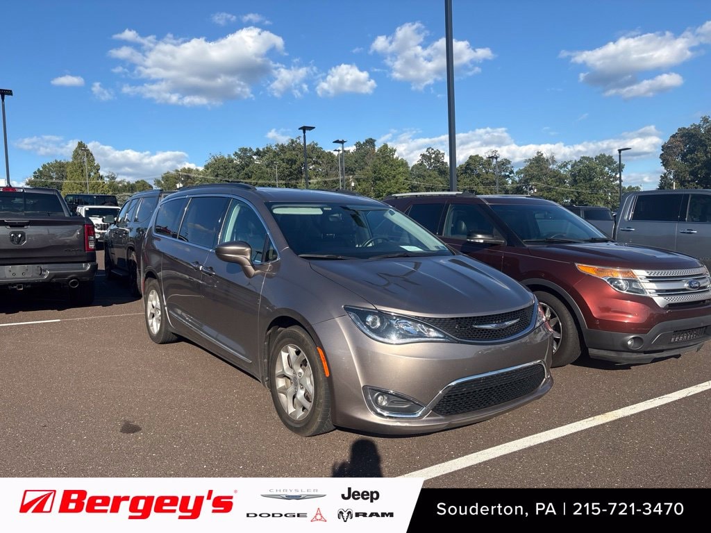 2017 Chrysler Pacifica
