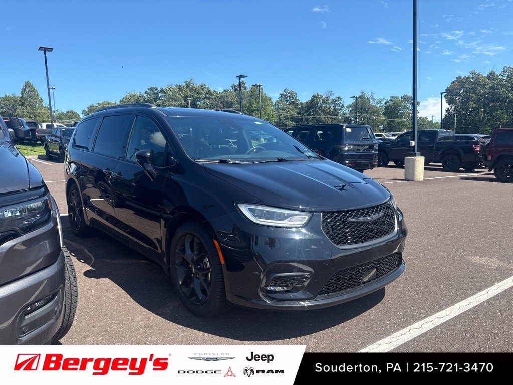 2025 Chrysler Pacifica Limited