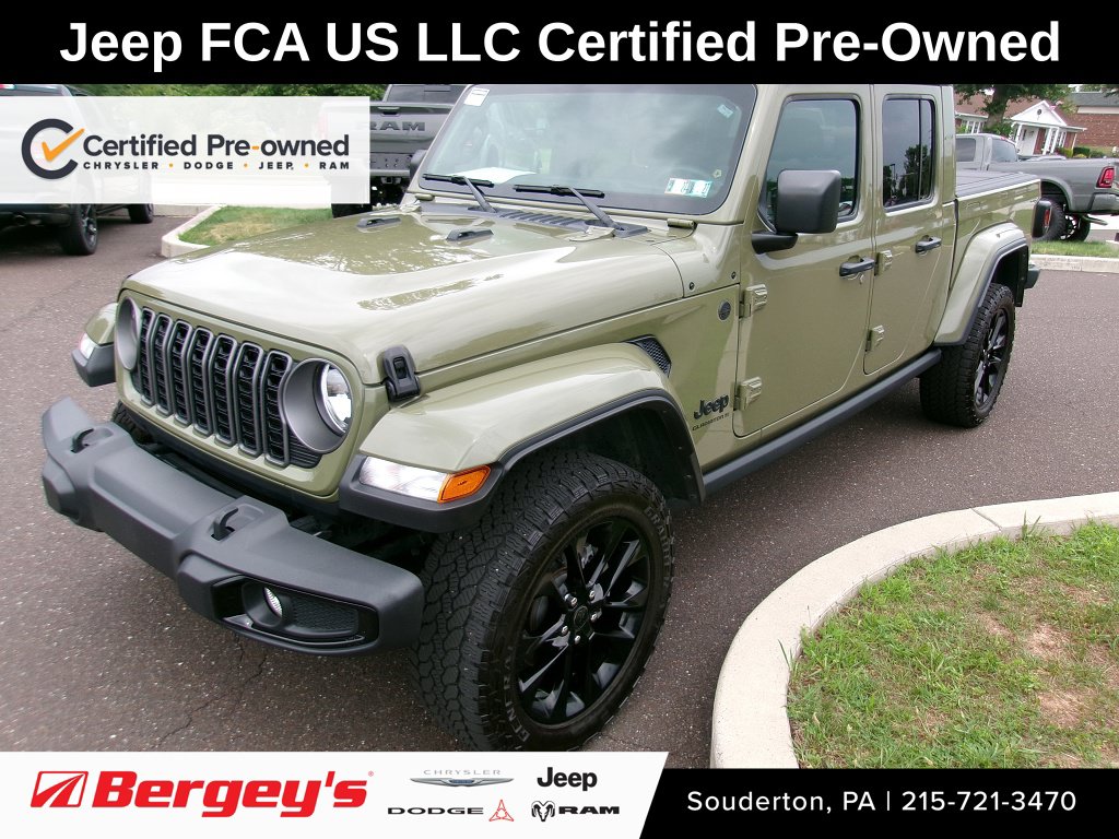 2025 Jeep Gladiator Nighthawk