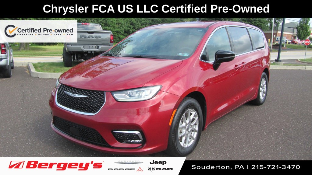 2025 Chrysler Pacifica Select