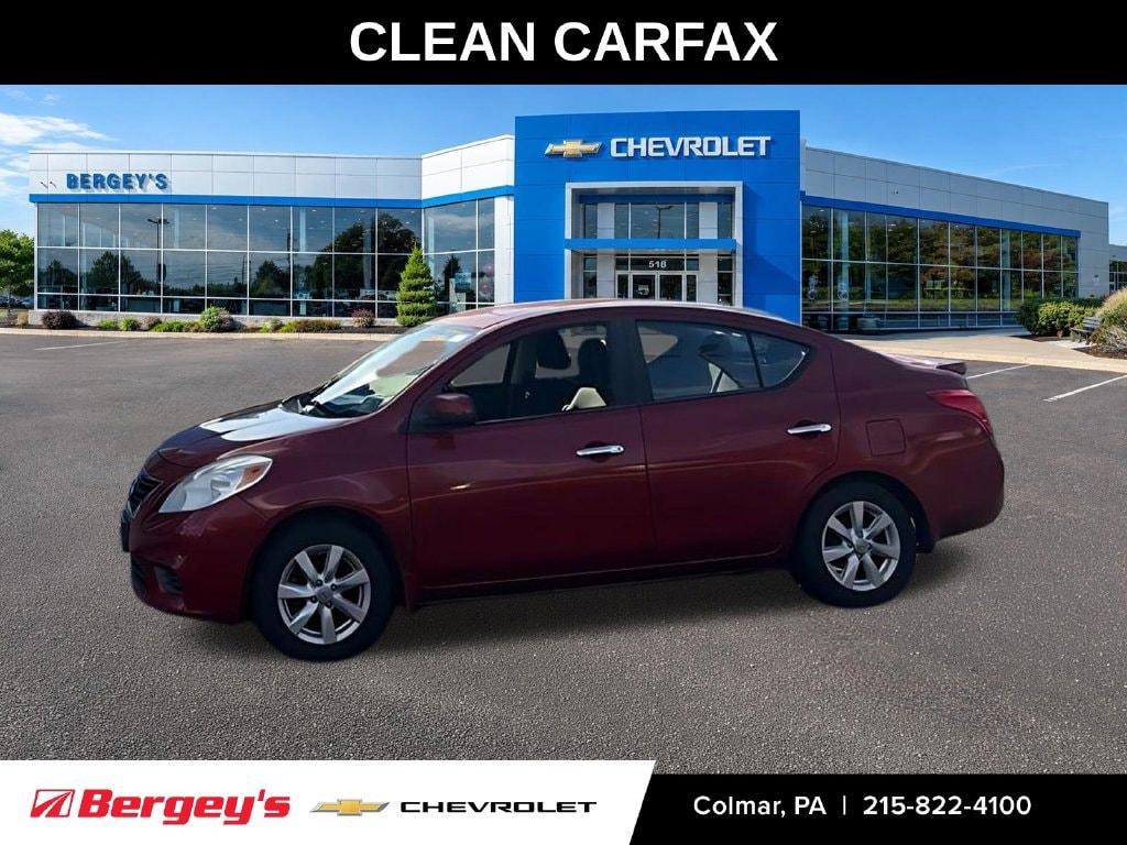 2014 Nissan Versa Sedan SV