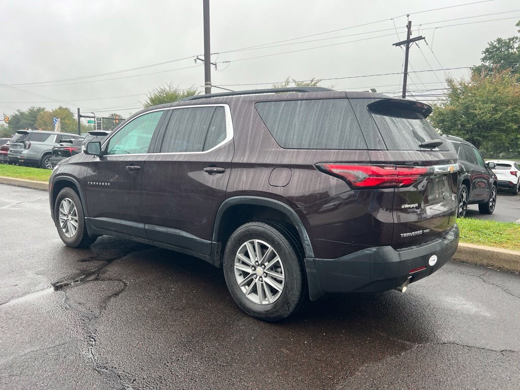 Used 2023 Chevrolet Traverse LT Cloth SUV