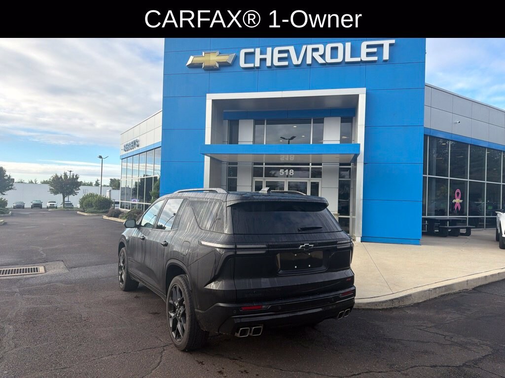 Used 2024 Chevrolet Traverse RS SUV