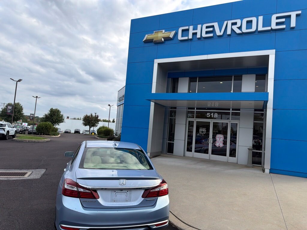 Used 2017 Honda Accord Hybrid EX-L Sedan