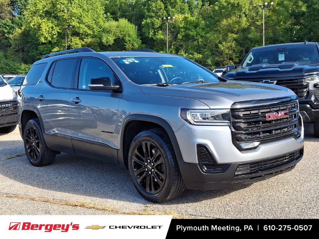 Used 2023 GMC Acadia SLE SUV
