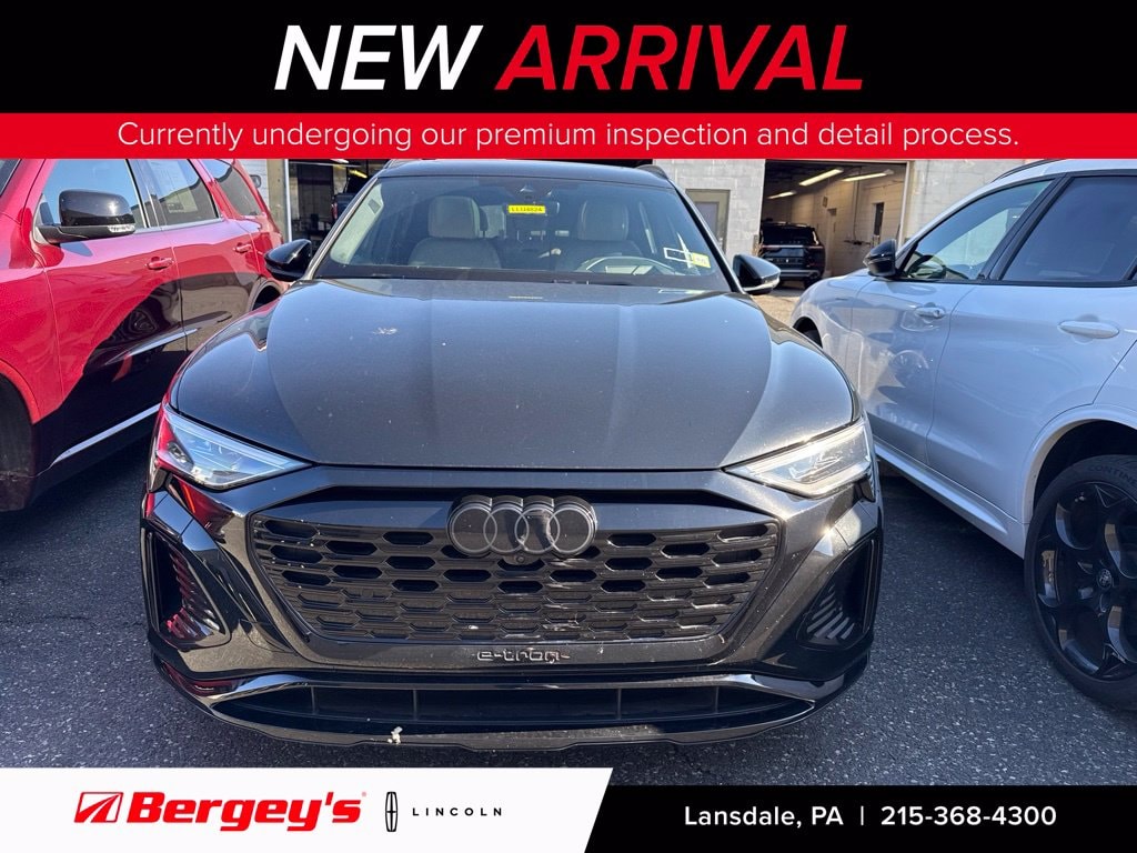 2024 Audi Q8 e-tron Prestige