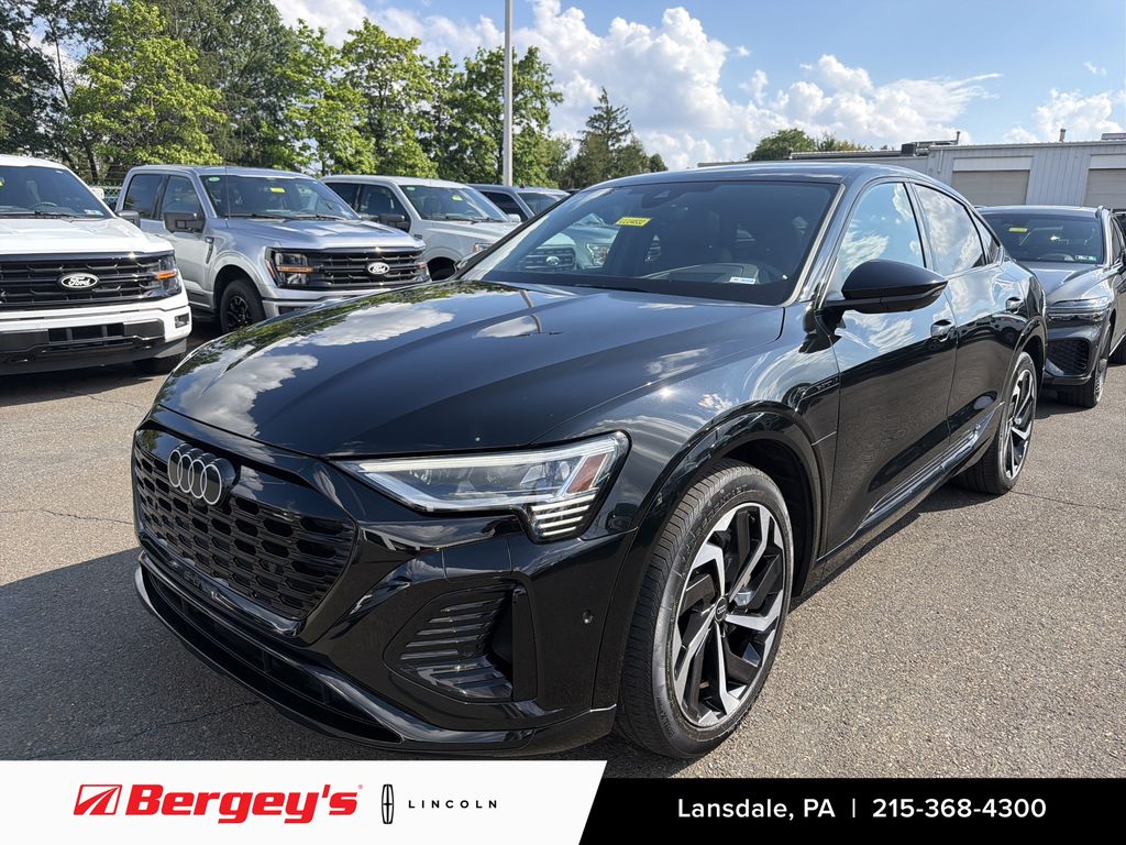 2024 Audi Q8 Sportback e-tron Prestige