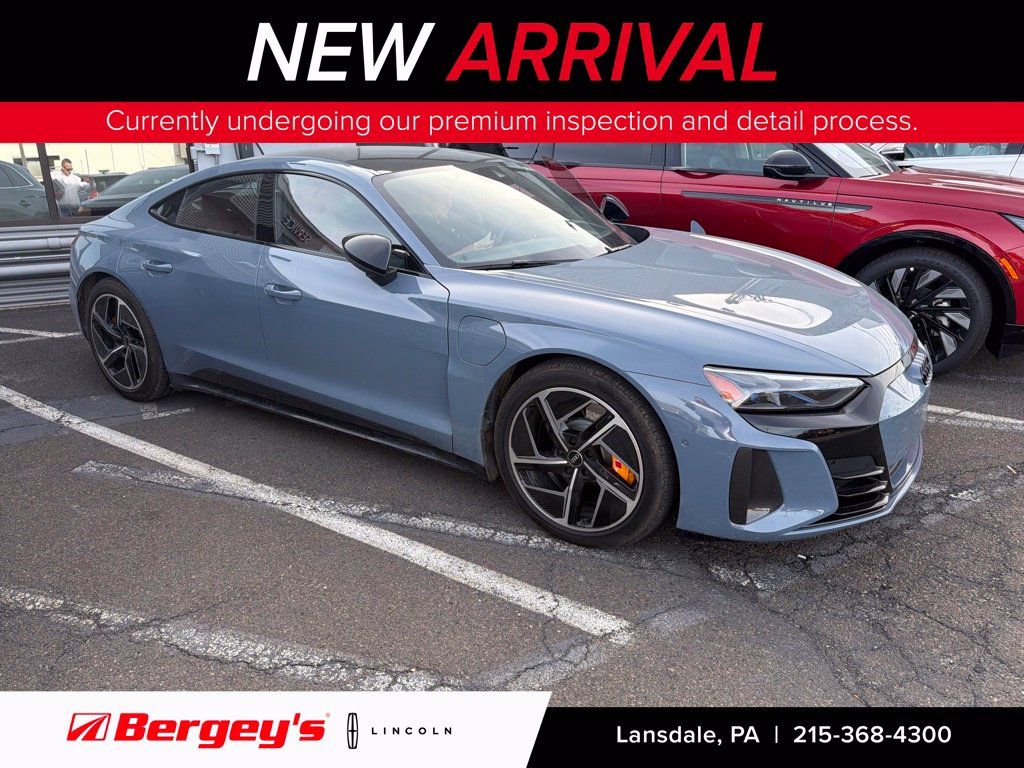 2024 Audi RS e-tron GT Base