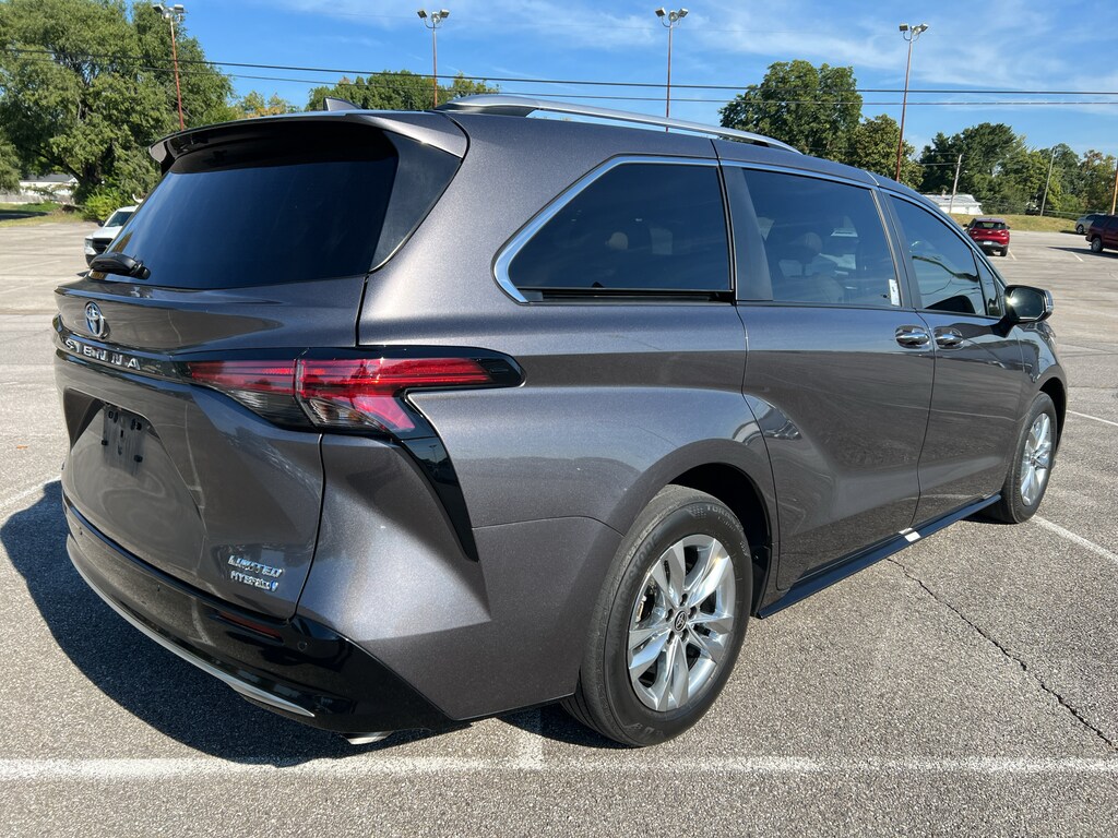 Used 2024 Toyota Sienna Limited Minivan