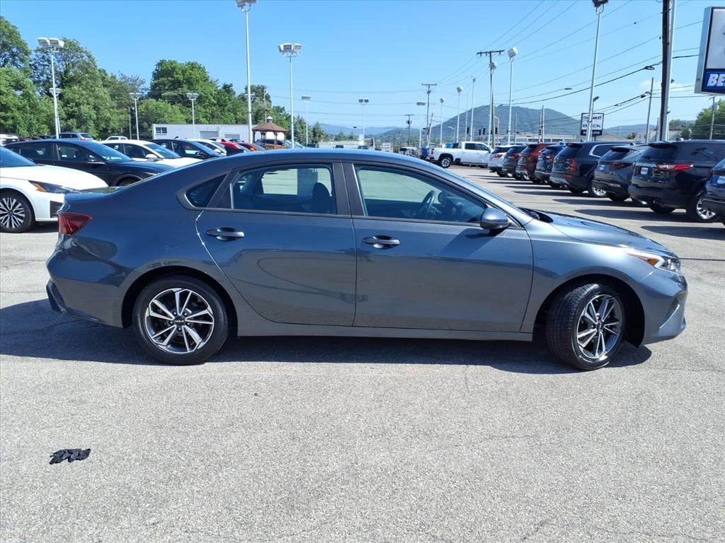 Used 2023 Kia Forte LXS Sedan