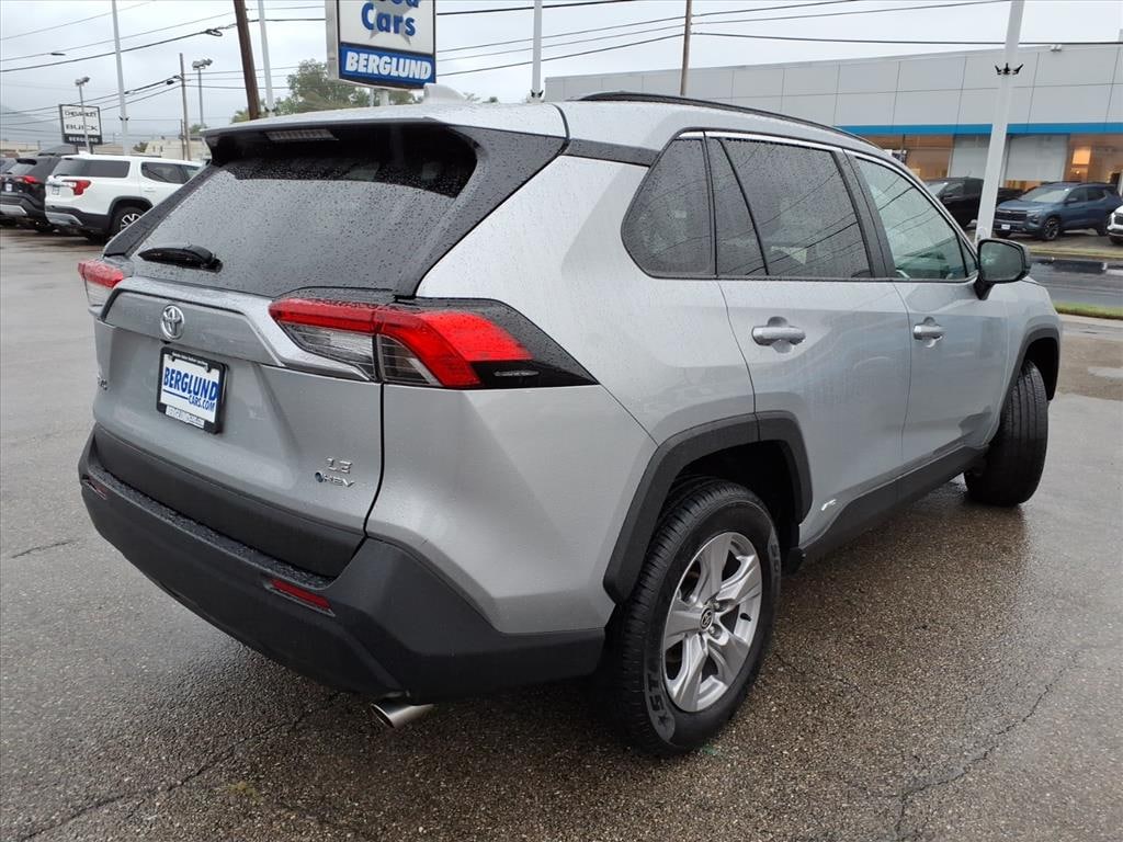 Used 2025 Toyota RAV4 Hybrid LE SUV
