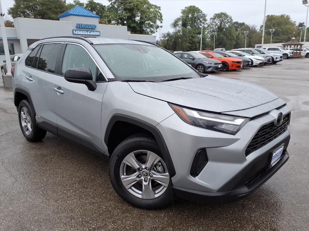 Used 2025 Toyota RAV4 Hybrid LE SUV