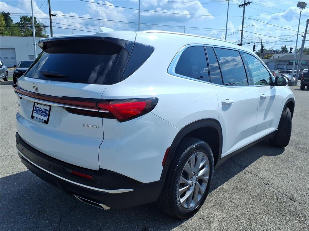 Used 2026 Buick Enclave Preferred SUV