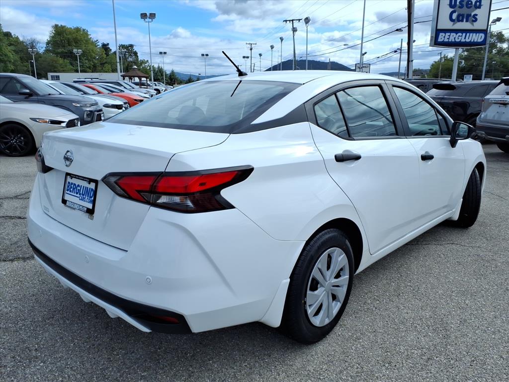 Used 2021 Nissan Versa S Xtronic CVT Sedan