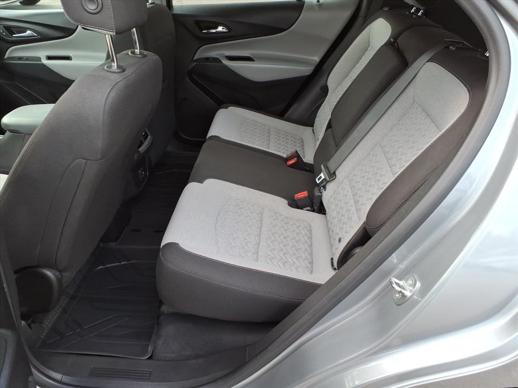 2023 Chevrolet Equinox LS - Photo 12