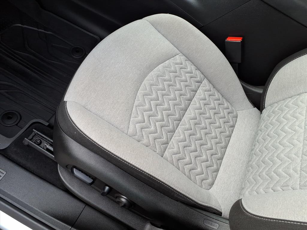 2023 Chevrolet Equinox LS - Photo 20