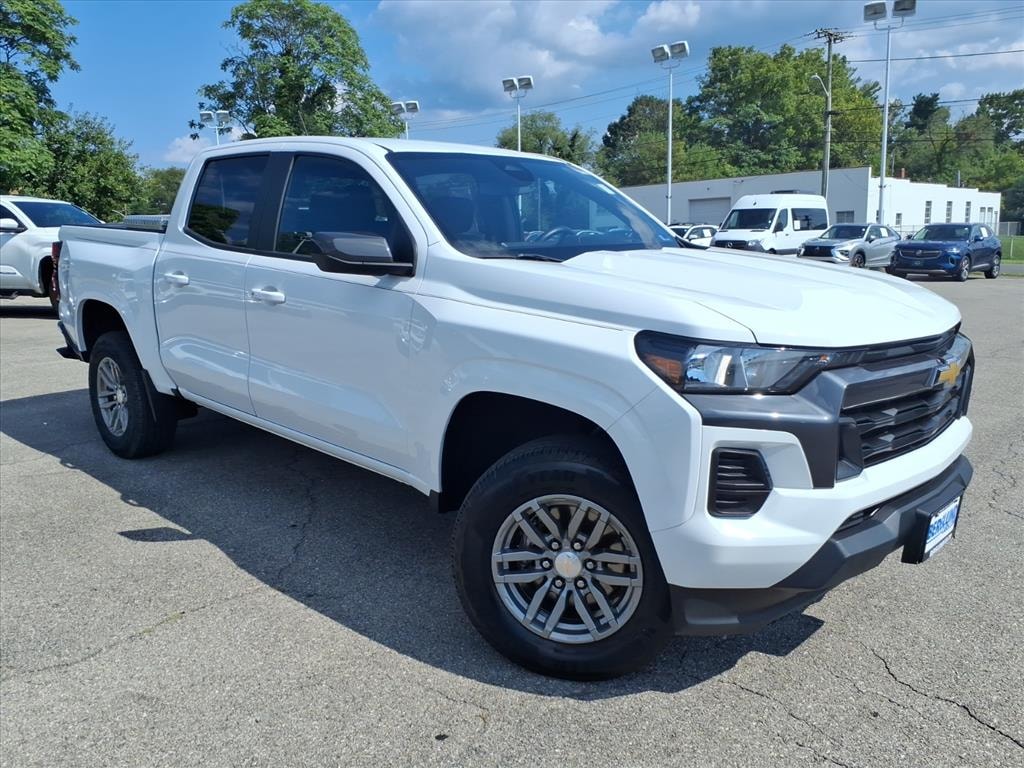 Used 2023 Chevrolet Colorado 4WD LT Truck