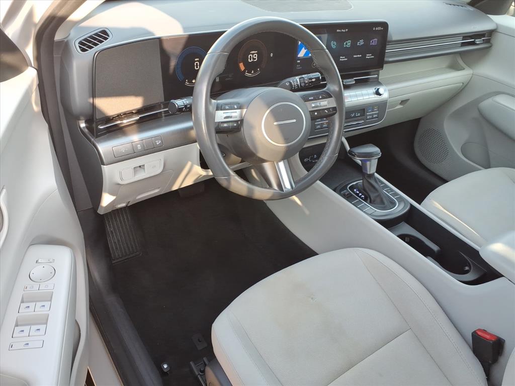 2024 Hyundai Kona SEL - Photo 18