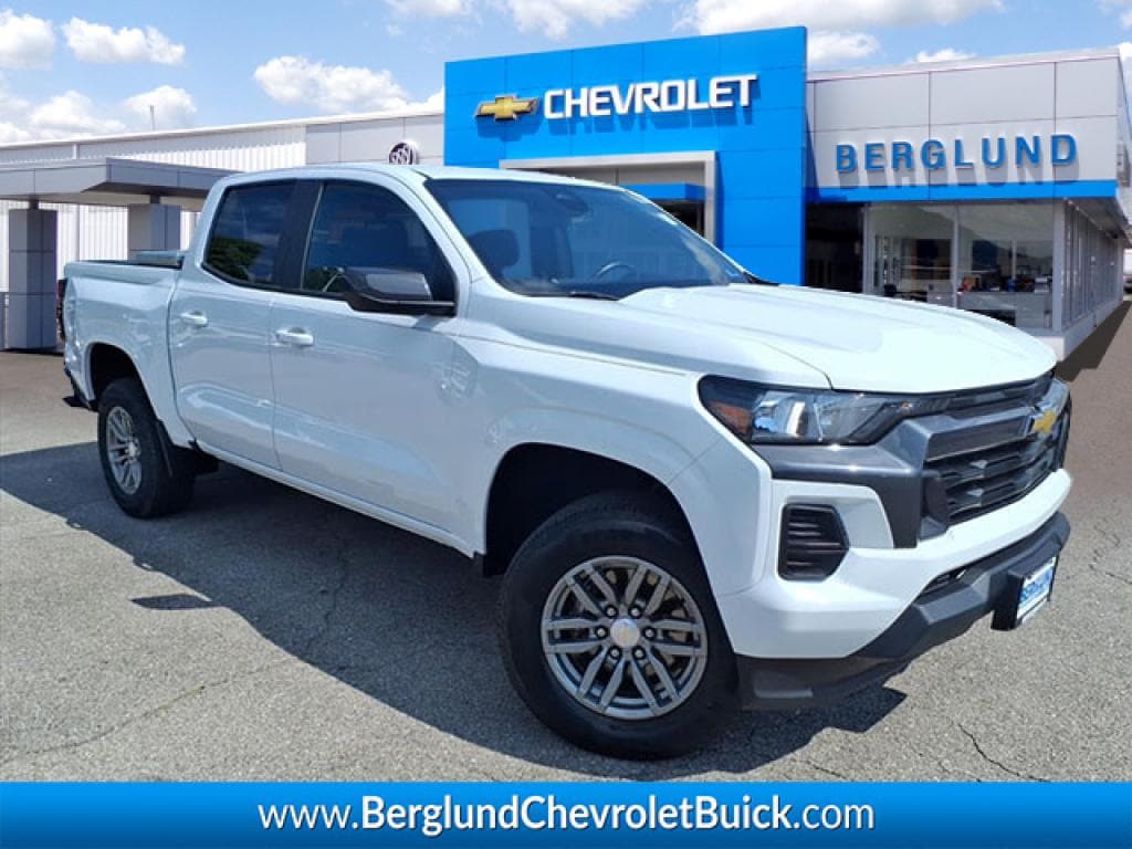 Used 2023 Chevrolet Colorado 4WD LT Truck