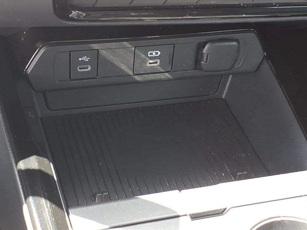 2024 Toyota Prius LE - Photo 30