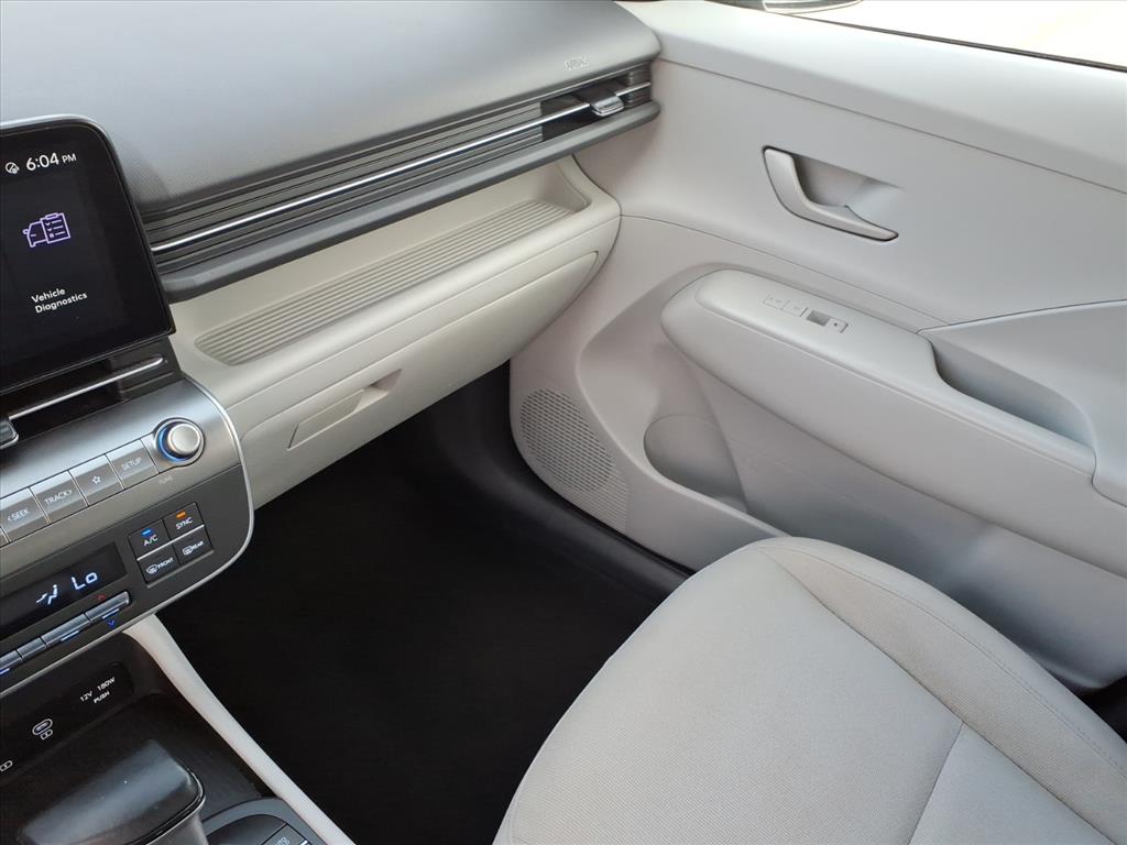 2024 Hyundai Kona SEL - Photo 34