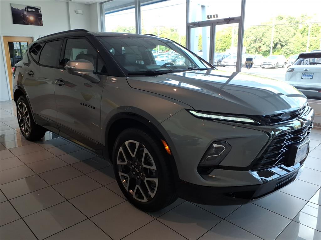 New 2026 Chevrolet Blazer RS SUV