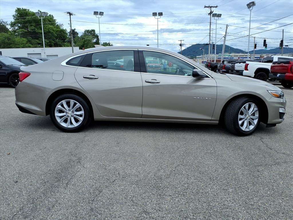 Used 2025 Chevrolet Malibu 1LT Car