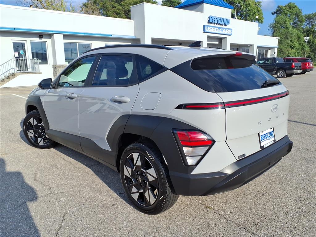 2024 Hyundai Kona SEL - Photo 6