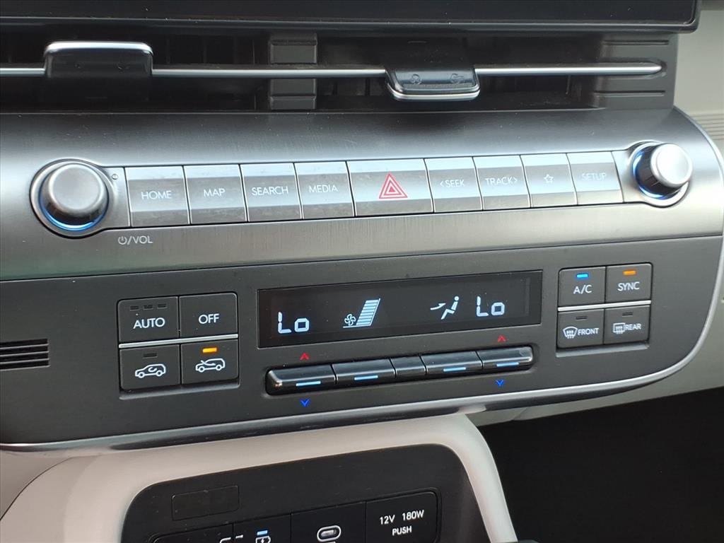 2024 Hyundai Kona SEL - Photo 30