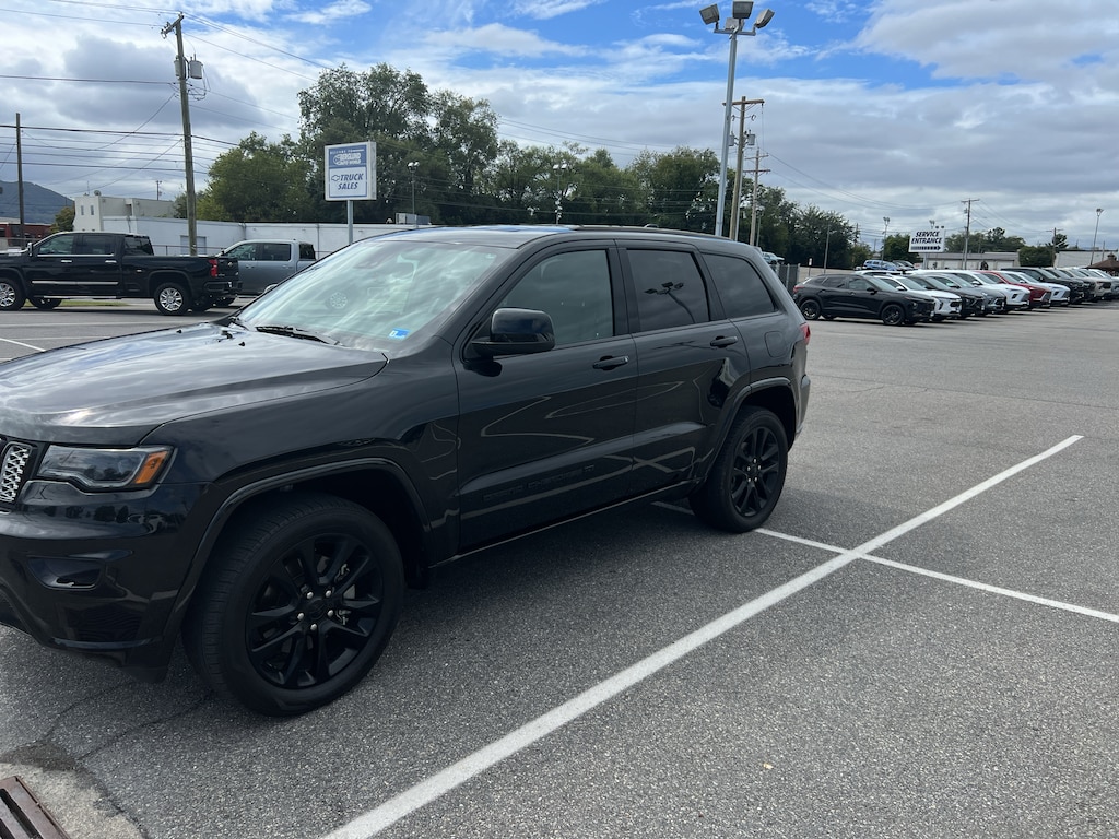 Used 2022 Jeep Grand Cherokee WK Laredo X 4x4 SUV